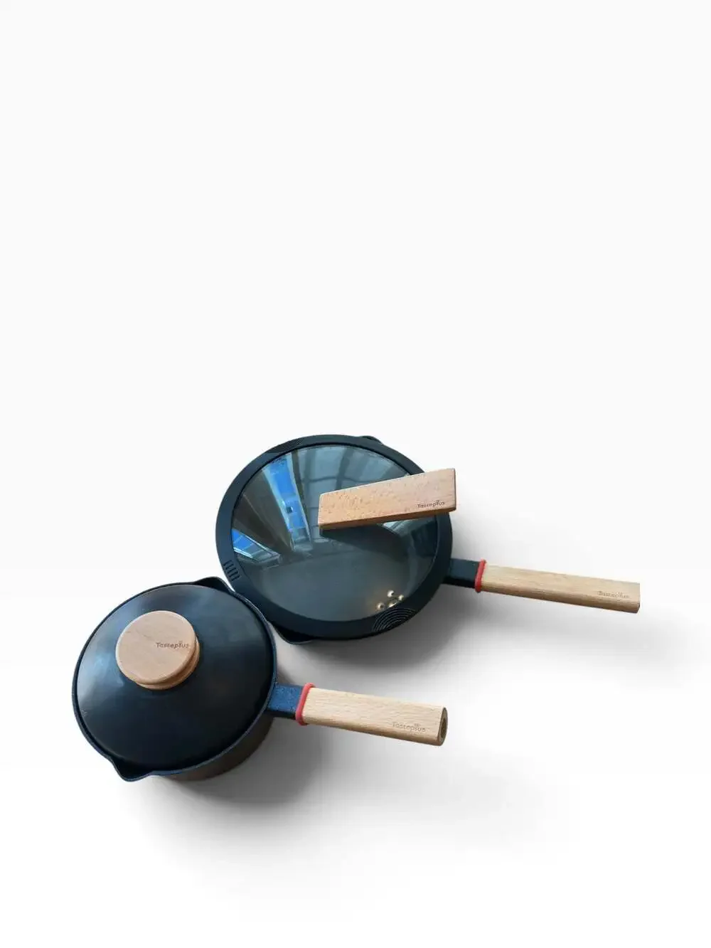 Tasteplus Non-Stick Milk Pan Saucepan with Lid and Wooden Handle